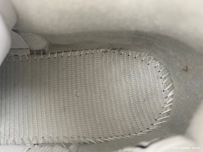 Reps LUCY 4 Laser Anniversary Jordan 705333-105 30th Retro 0823